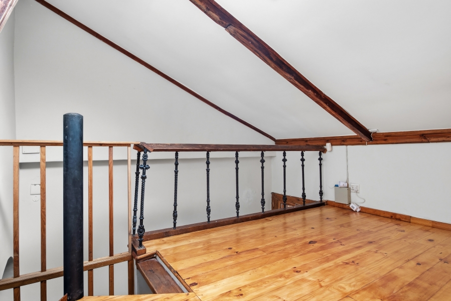 To Let 4 Bedroom Property for Rent in Woodstock Western Cape